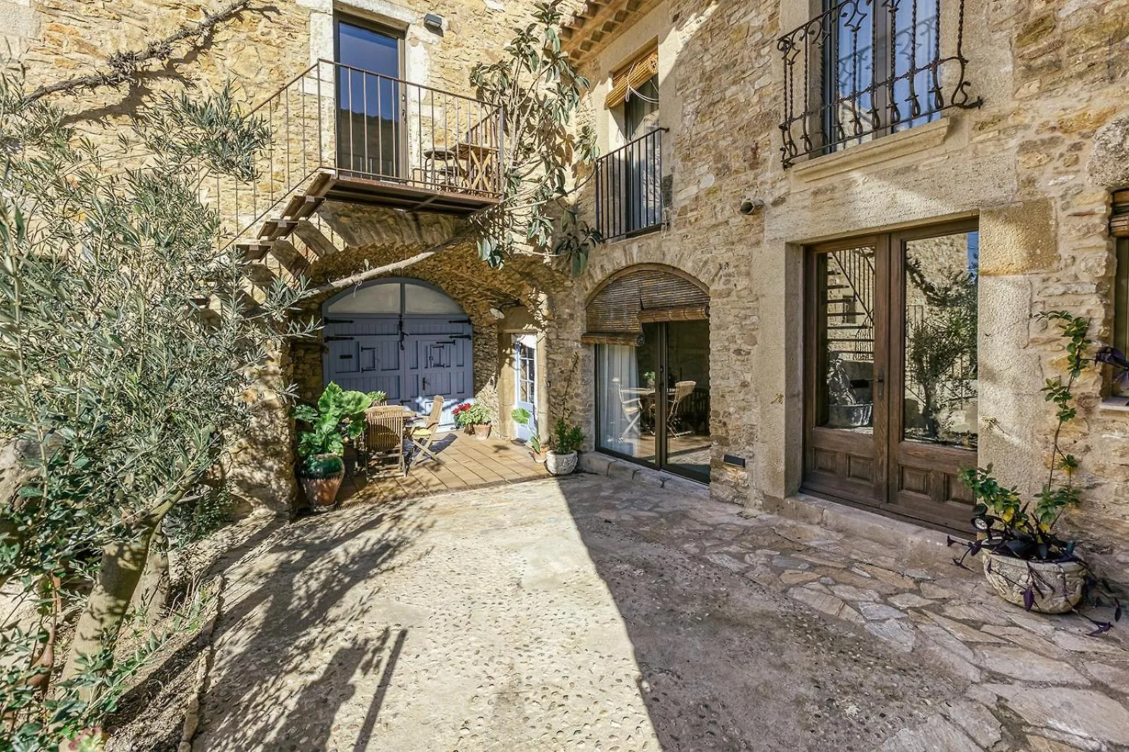 Apartamento Puntanals Sant Feliu de Boada Lejlighed